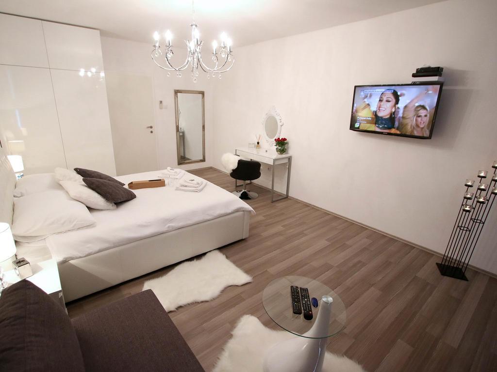 The View Apartment *